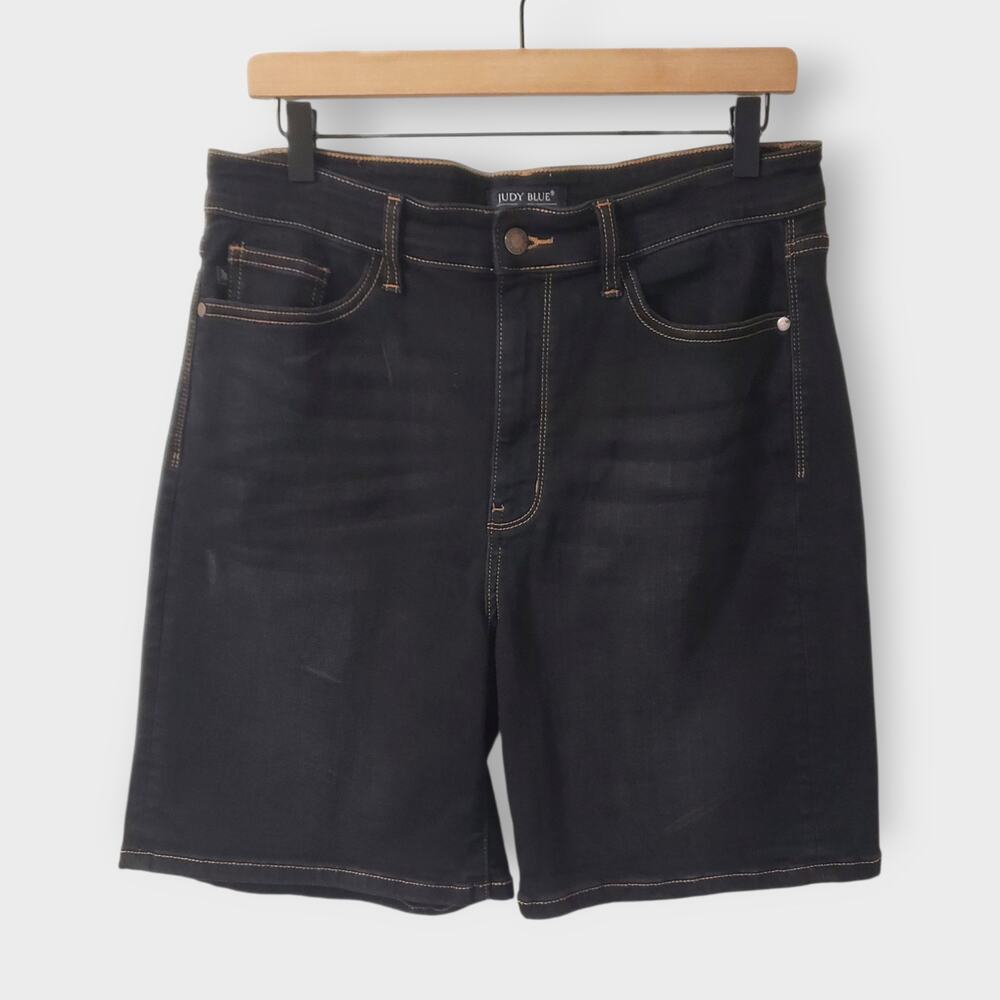 Judy Blue Black Denim Bermuda Shorts